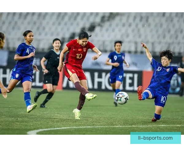 从亚洲杯赛场看现代足球战术体系与临场打法演进解析深度趋势全景