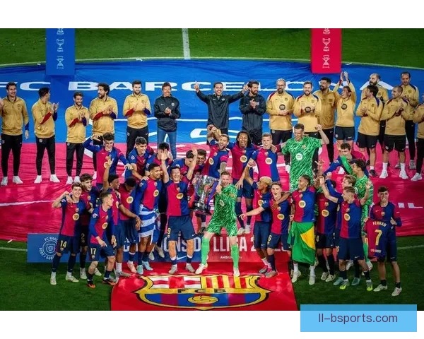 佩德里西甲客场双响助巴萨逆转取胜彰显锋线威力