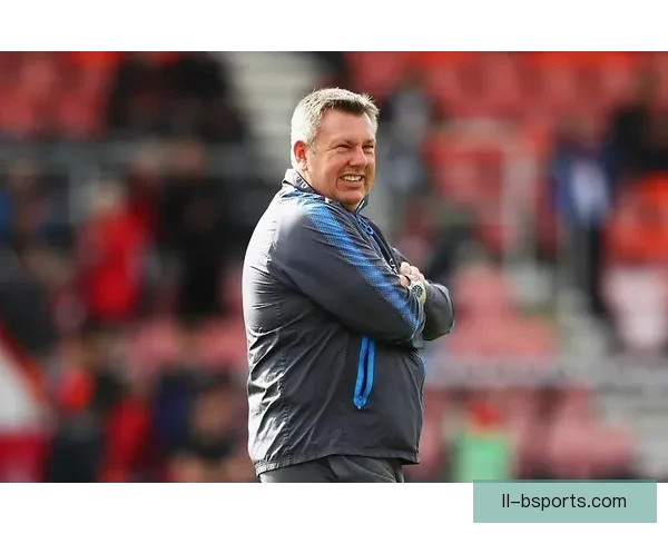 圣保罗启用年轻教练蒂亚戈·卡尔皮尼数月战绩不佳黯然下课